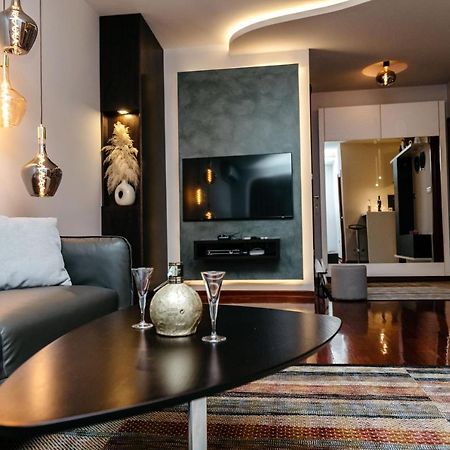 شقة Rosewood بودغوريتْسا المظهر الخارجي الصورة